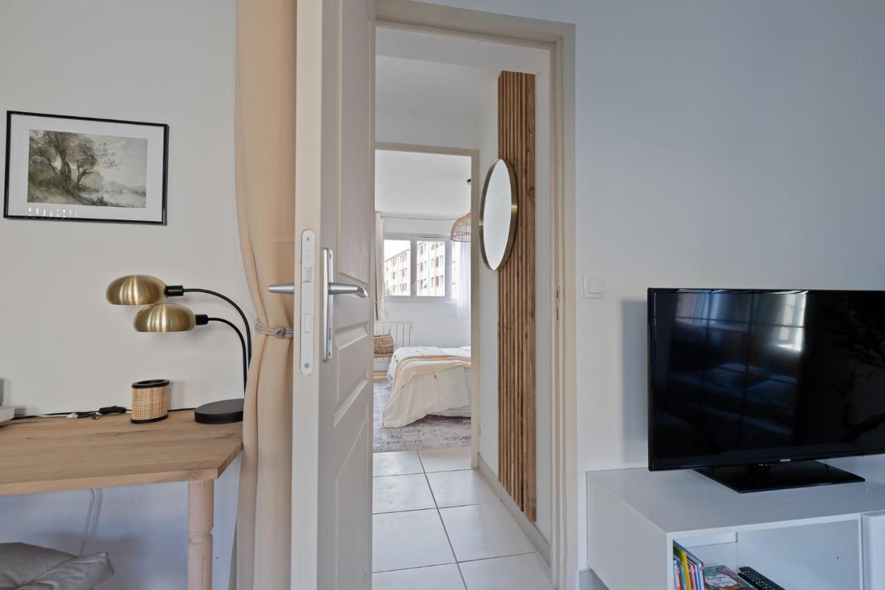 Appartement Spacieux 1 Chambre Parking Gratuit Valence  Exterior foto